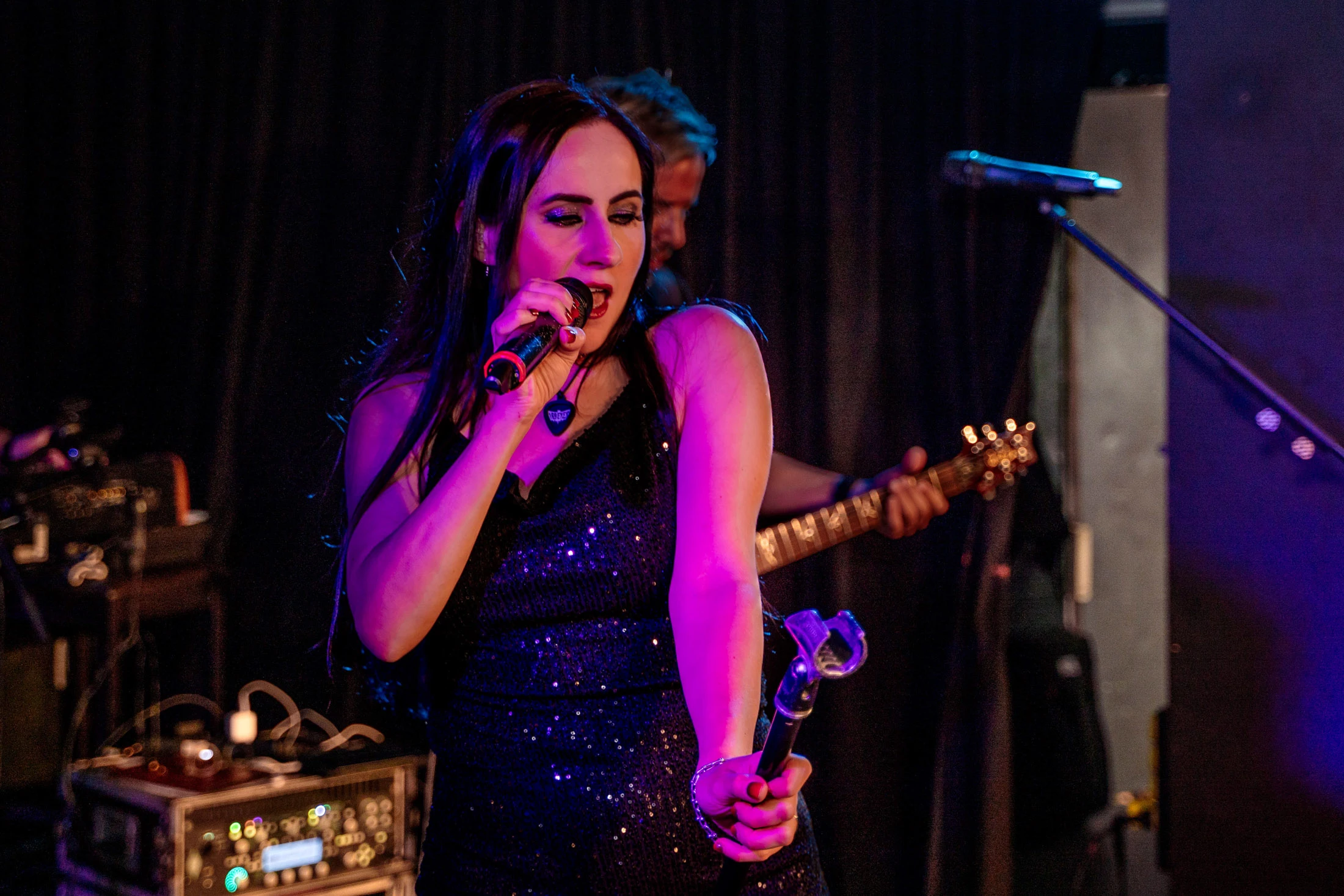 vici vienna Hochzeitssaengerin Wien Live Musik Lounge Saengerin fuer Gala Musik Hotelbar 11